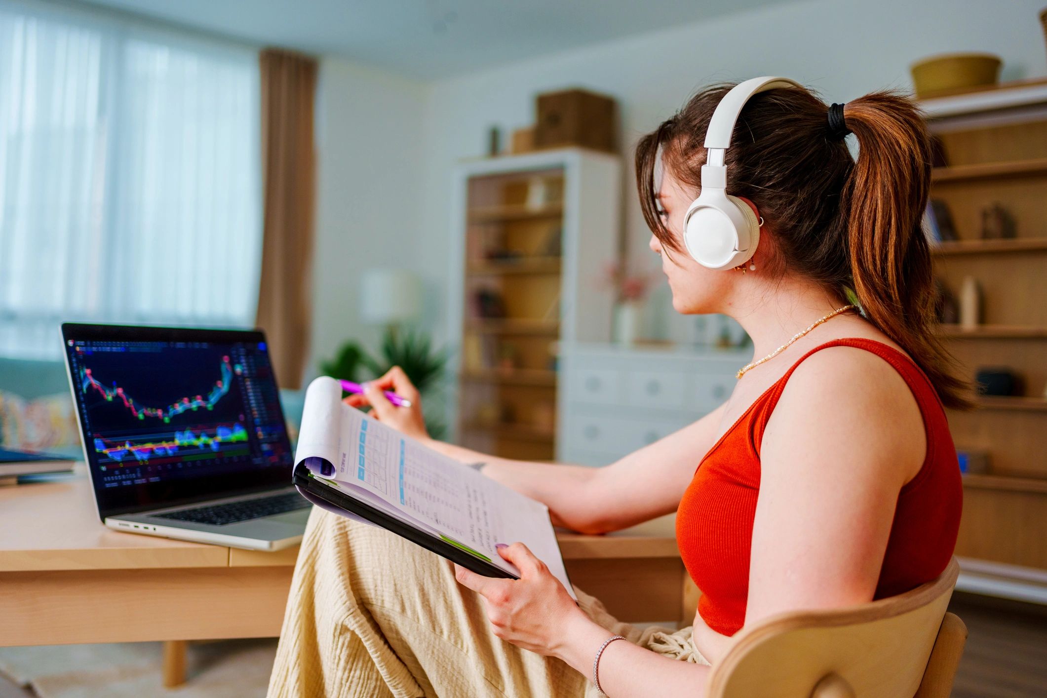 Learner studying Microsoft technology skills online